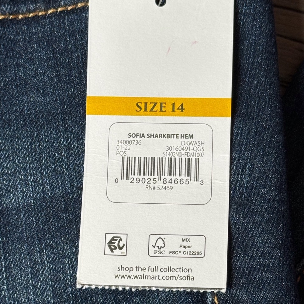 Sofia by Sofia Vergara Sharkbite Hem Ankle Jeans … - image 12